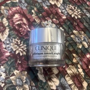 NEW!  Clinique Smart Night cream deluxe travel size